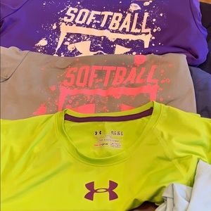 6 Under Armour Shirts Youth Large